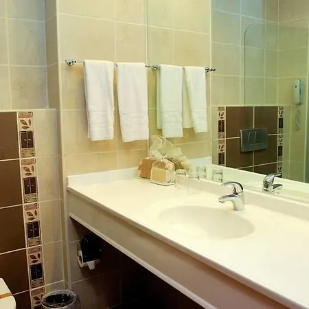 Resort Green Beach Resort 5*