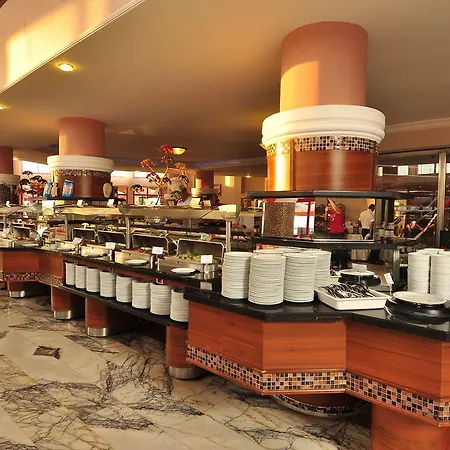 Курортный комплекс Green Beach Resort 5*