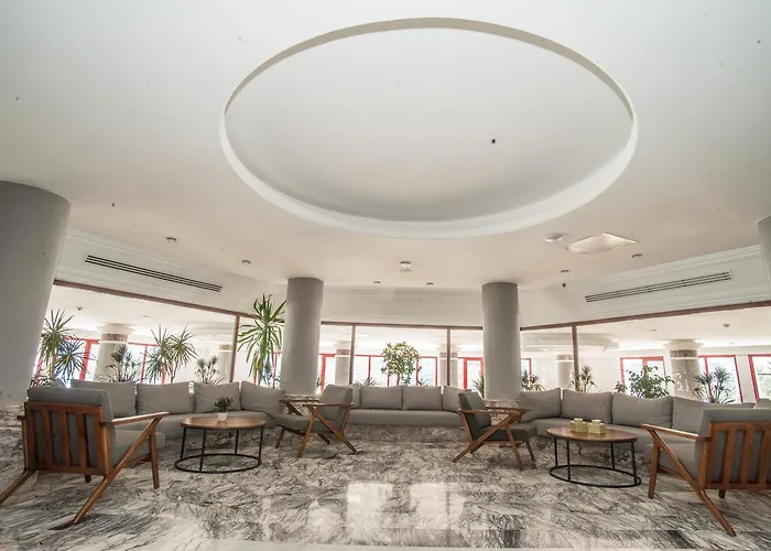 Resort Green Beach Resort 5*