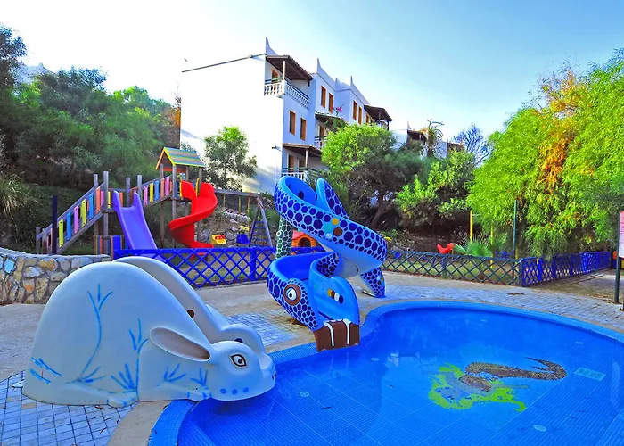 Resort Green Beach Resort 5*